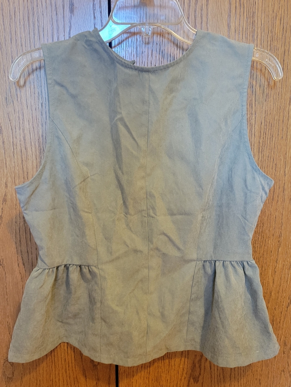 Shein, Womens Sleeveless Peplum Top in Olive Green